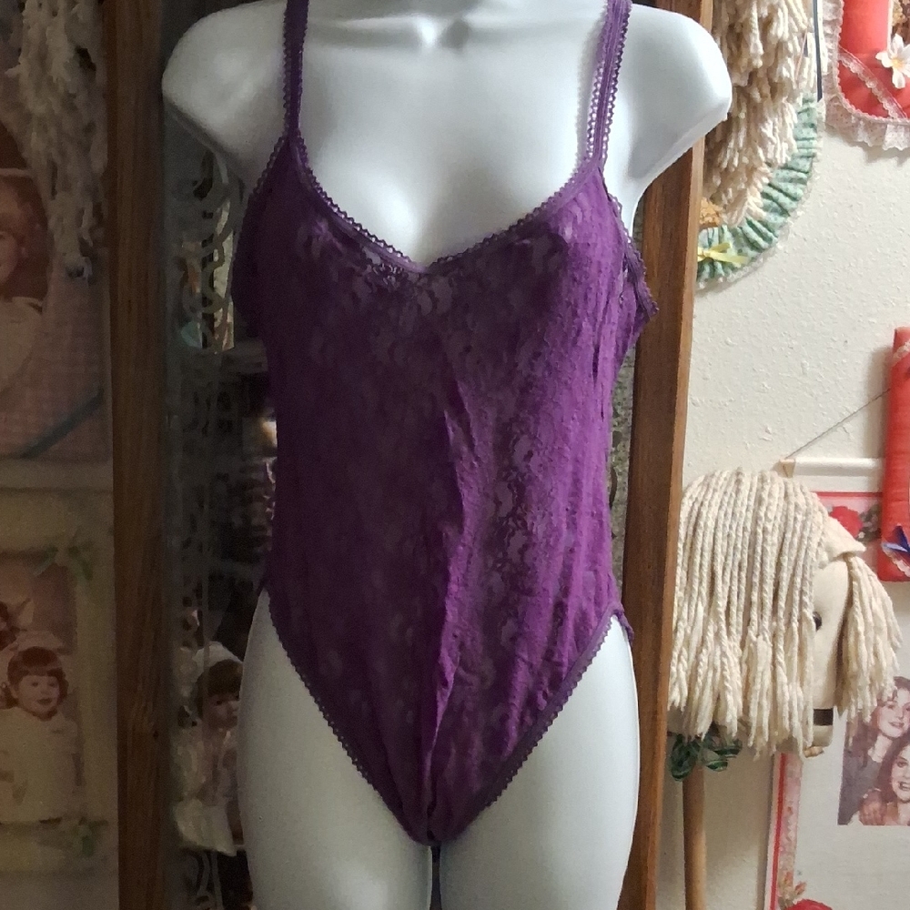 Vintage 90's,Plum Purple Lace Teddy/ Bodysuit, Sz. Large 💜